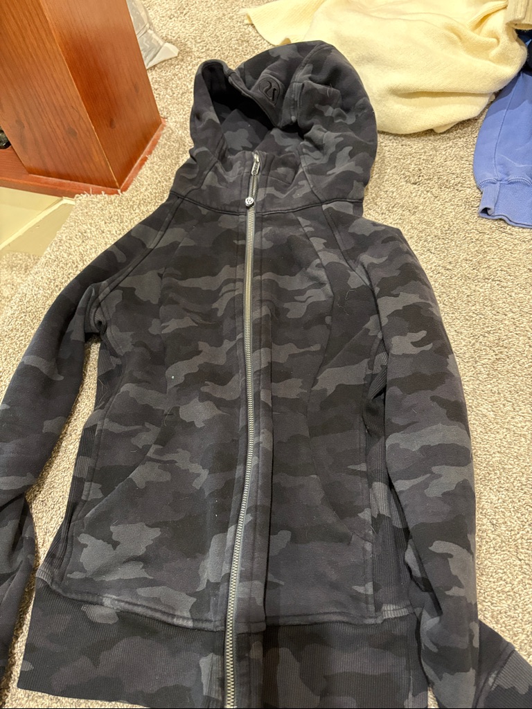 Lululemon Athletica Black Gray Camo Full-Zip Hooded Jacket